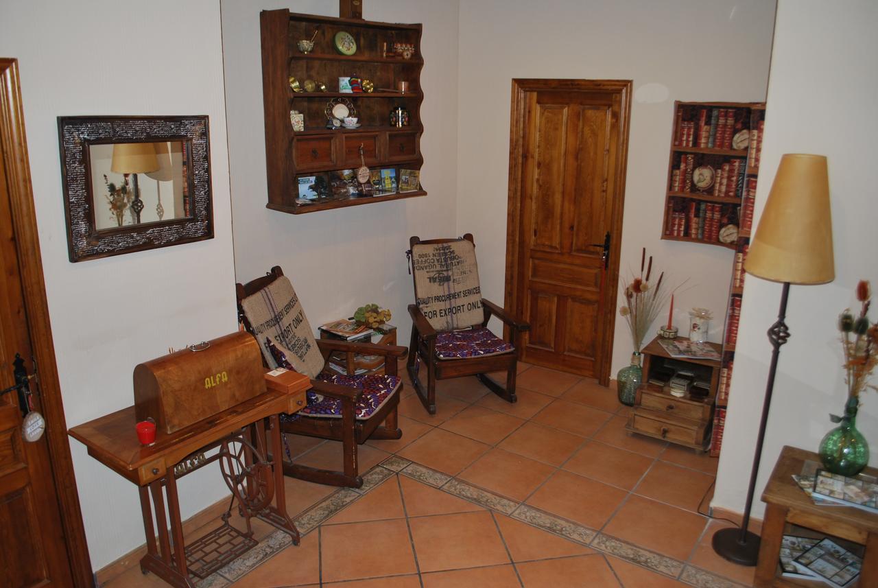 Posada La Fragua Gandullas Exterior photo